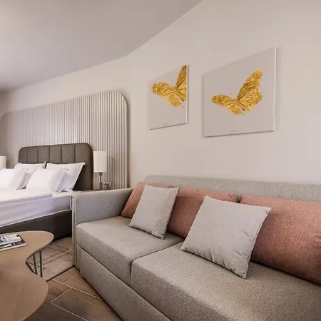 Arsenal Lofts Appartement *