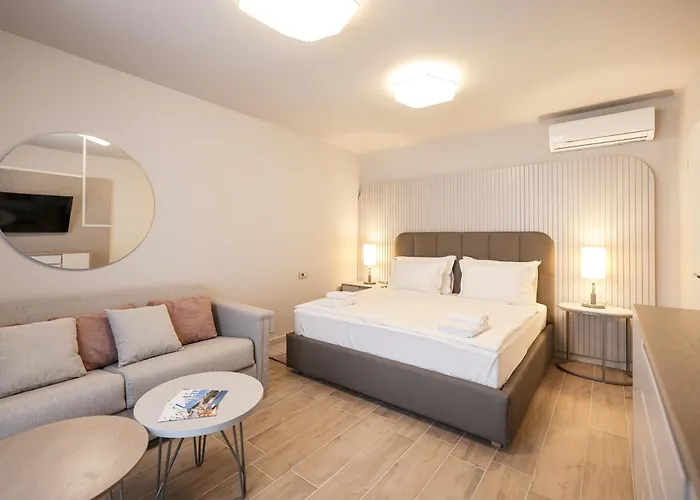 Arsenal Lofts Апартаменты *
