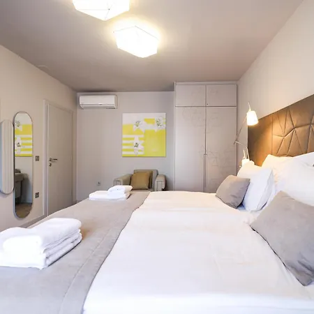 Arsenal Lofts * Задар
