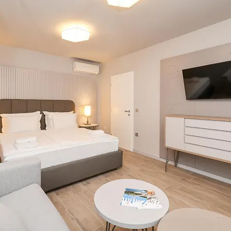 Апартаменты Arsenal Lofts *