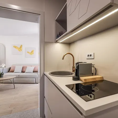 דירה Arsenal Lofts *