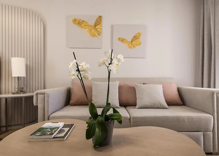 Arsenal Lofts Lägenhet *